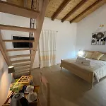 Mandrire Bed & Breakfast 4*