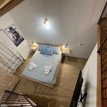 Oda ve Kahvaltı Mandrire Usini