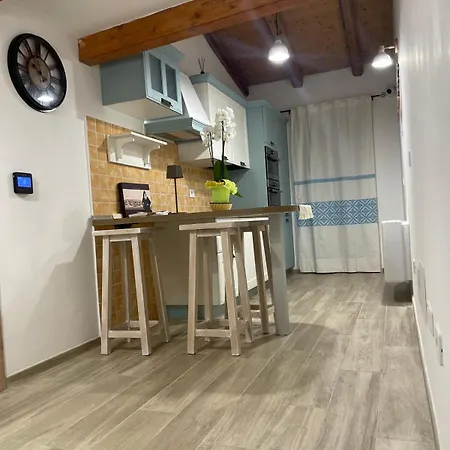 Mandrire Oda ve Kahvaltı 4*