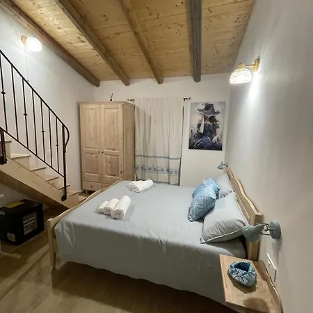 Bed & Breakfast Mandrire Usini