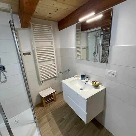 Bed & Breakfast Mandrire Usini