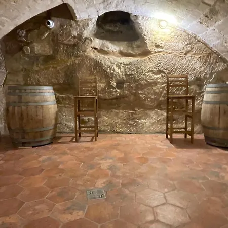 לינה וארוחת בוקר Mandrire